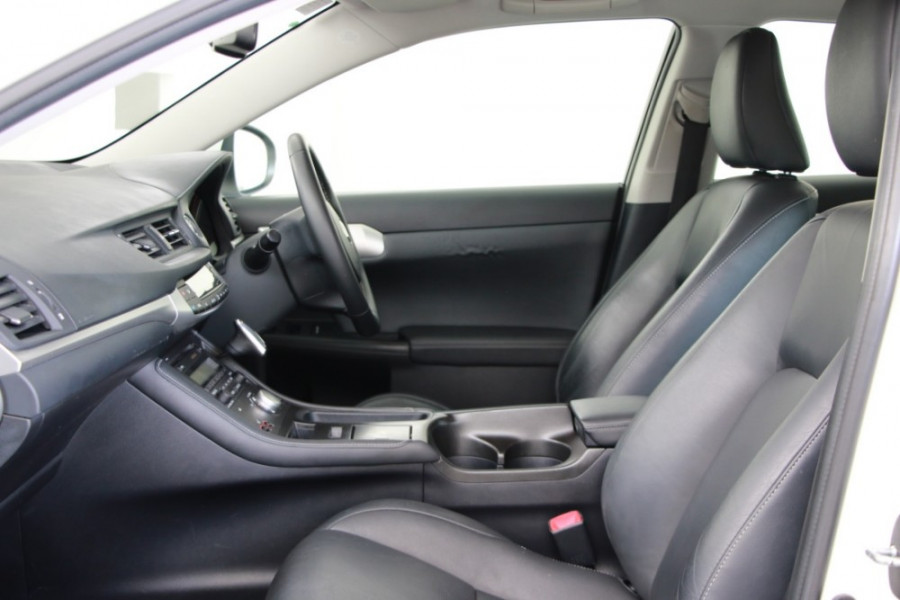 2012 Lexus Ct ZWA10R CT200h Hatch Image 6