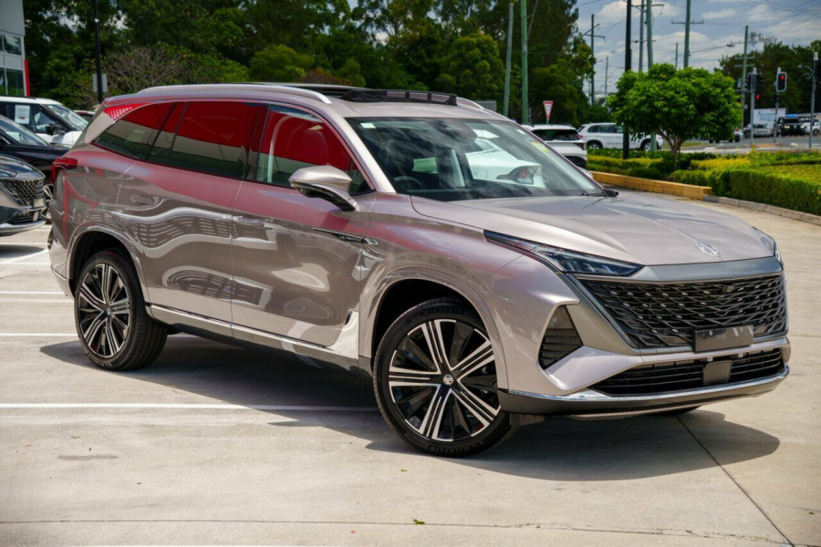 2025 MG QS IS31 Essence SUV Image 1