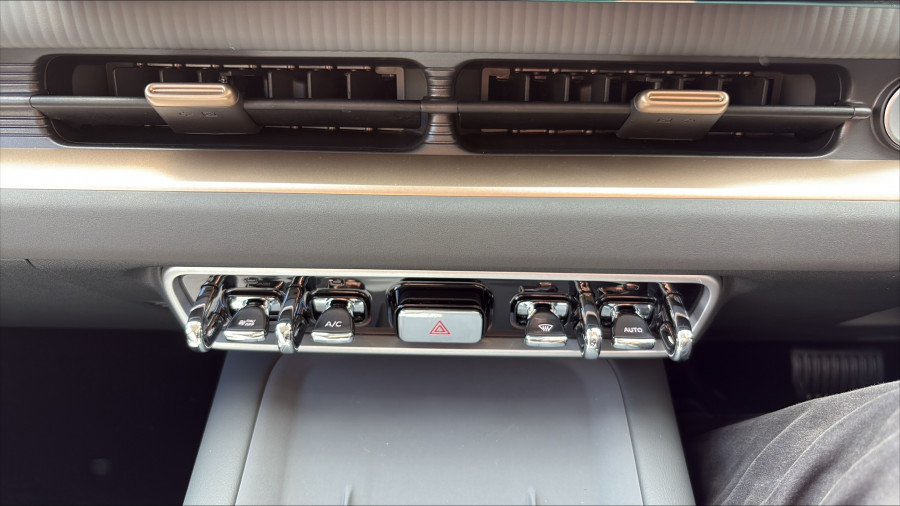 2026 GWM Ora EC15S Lux Wagon Image 21