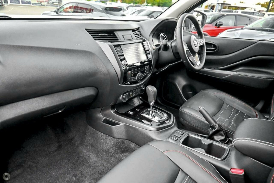 2024 Nissan Navara D23 PRO-4X Warrior Ute Image 7