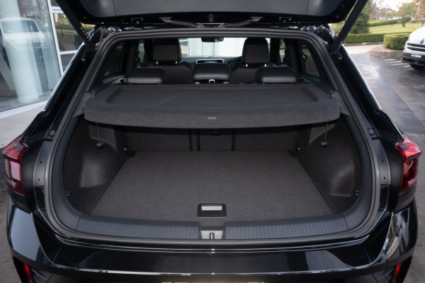 2025 Volkswagen T-Roc D11 140TSI R-Line SUV Image 23
