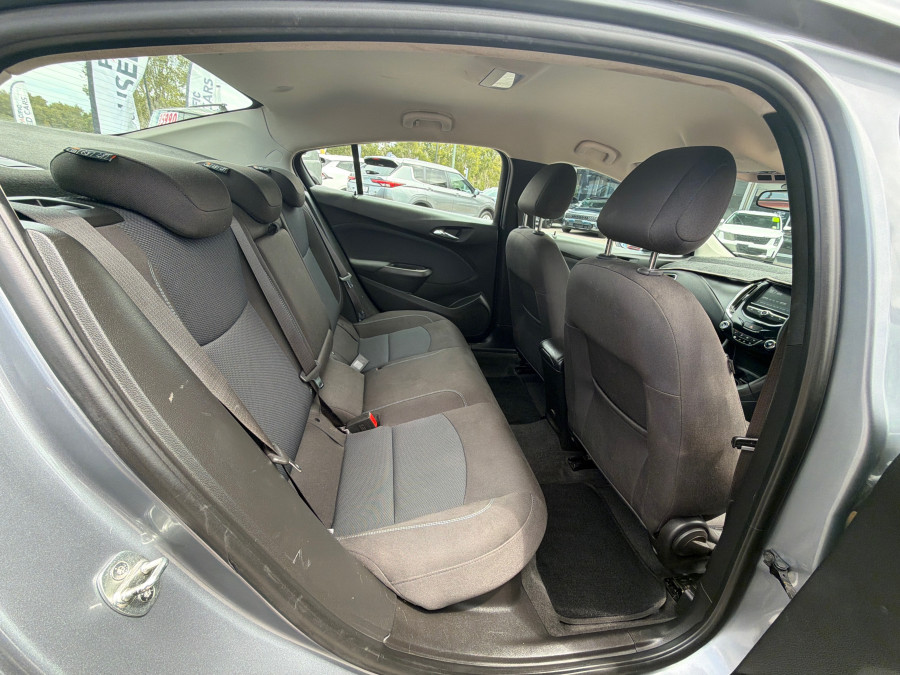 2018 Holden Astra BL LS+ Sedan Image 12