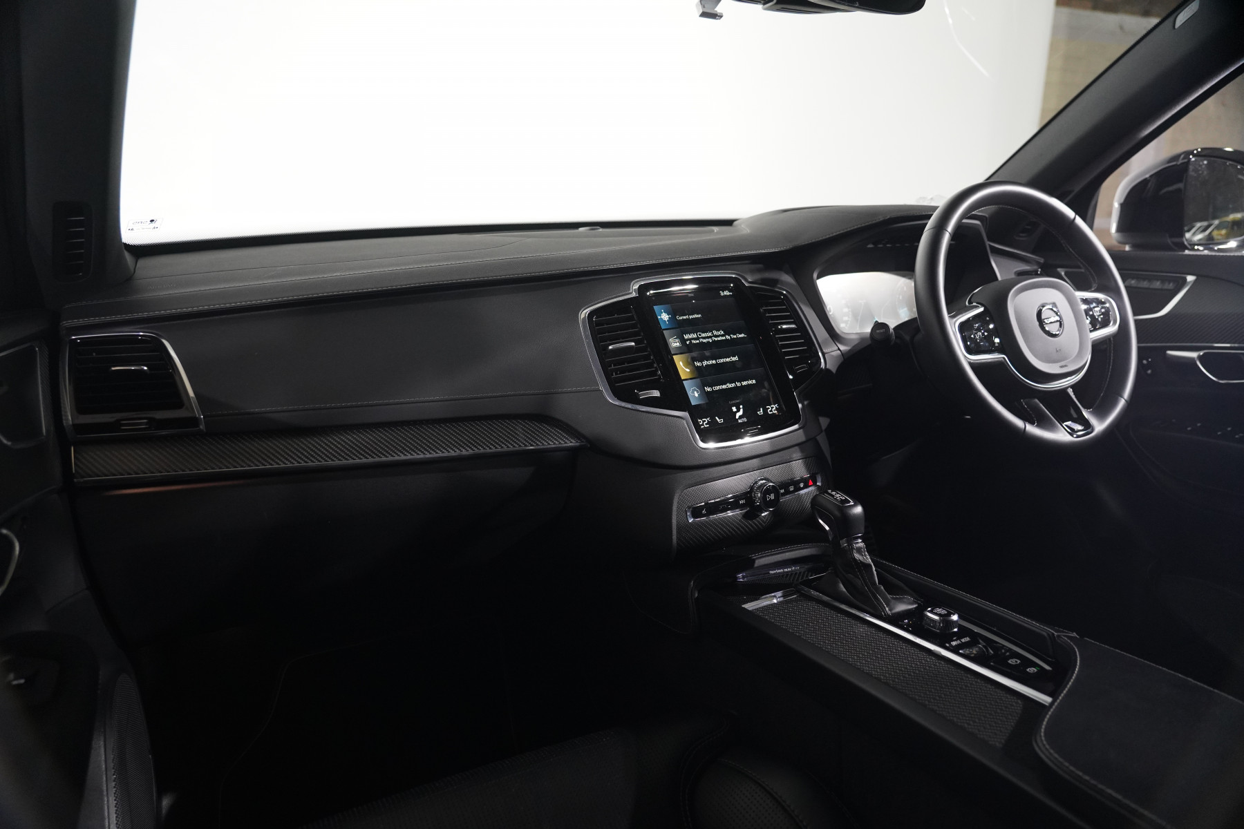 2020 Volvo XC90 T6 R-Design (Awd) SUV Image 13