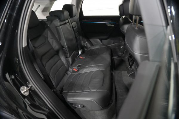 2025 Volkswagen Touareg 170TDI SUV Image 26