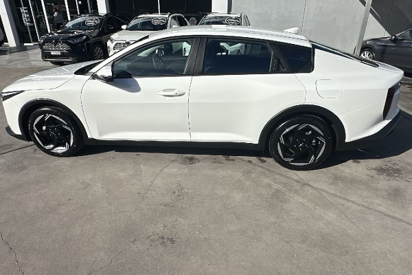 2024 MY25 Kia K4 CL4m Sport Sedan Image 10