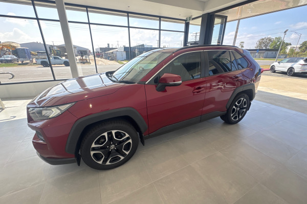 2020 Toyota RAV4 AXAA54R Edge Wagon Image 4