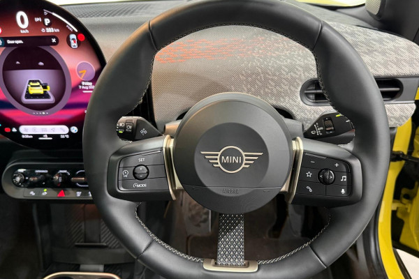 2025 MINI Cooper F65 S Favoured Hatch