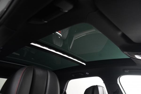 2018 Bentley Bentayga W12 Seven Seat SUV Image 31