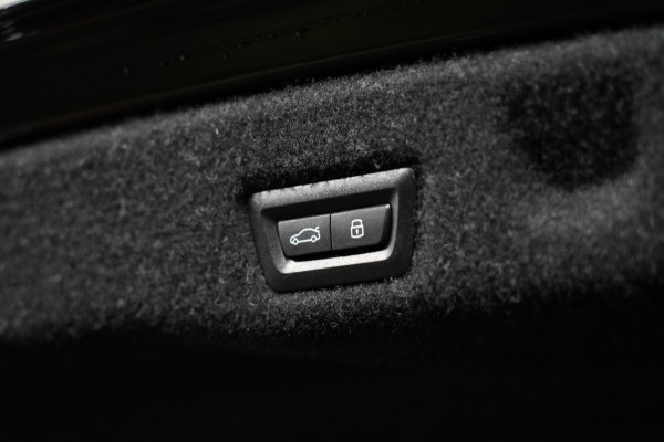 2025 BMW i5 eDrive40 M Sport Sedan Image 39