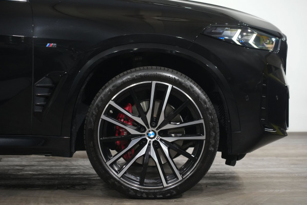 2023 BMW X5 xDrive30d M Sport SUV Image 5