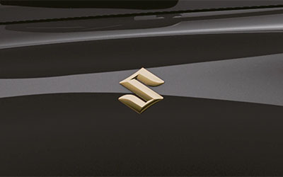 <img src="Gold Emblem - Rear