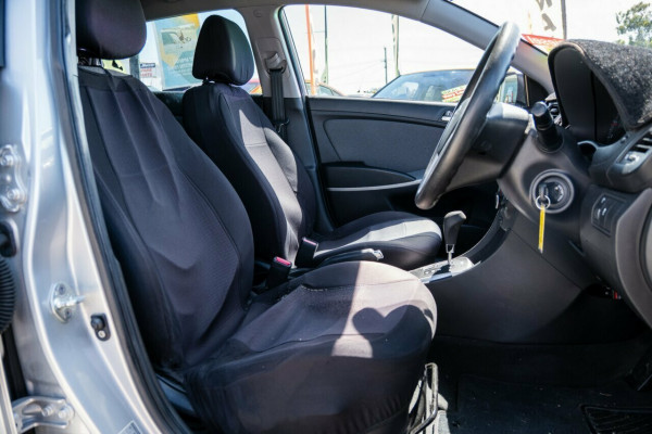 2012 Hyundai Accent RB Active Hatch Image 16
