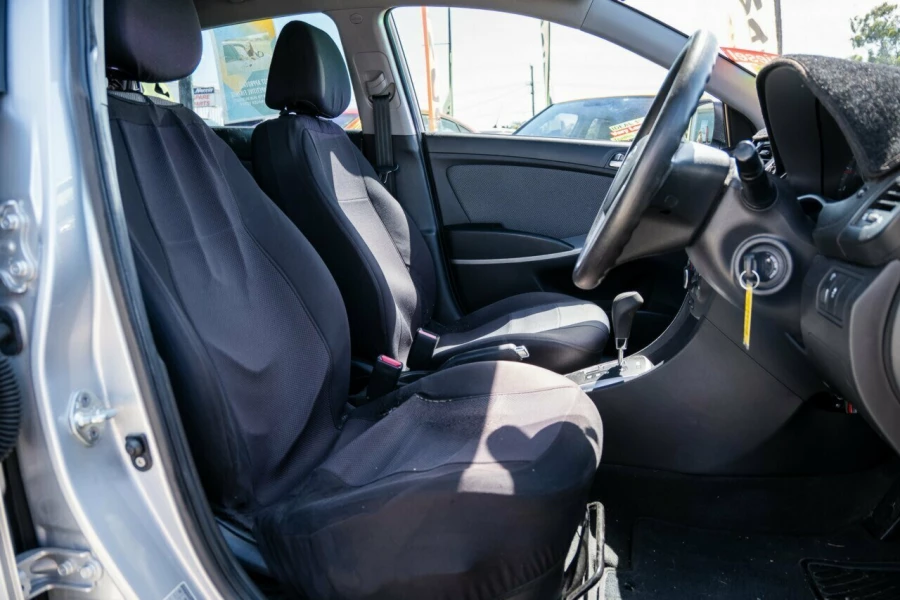 2012 Hyundai Accent RB Active Hatch Image 16