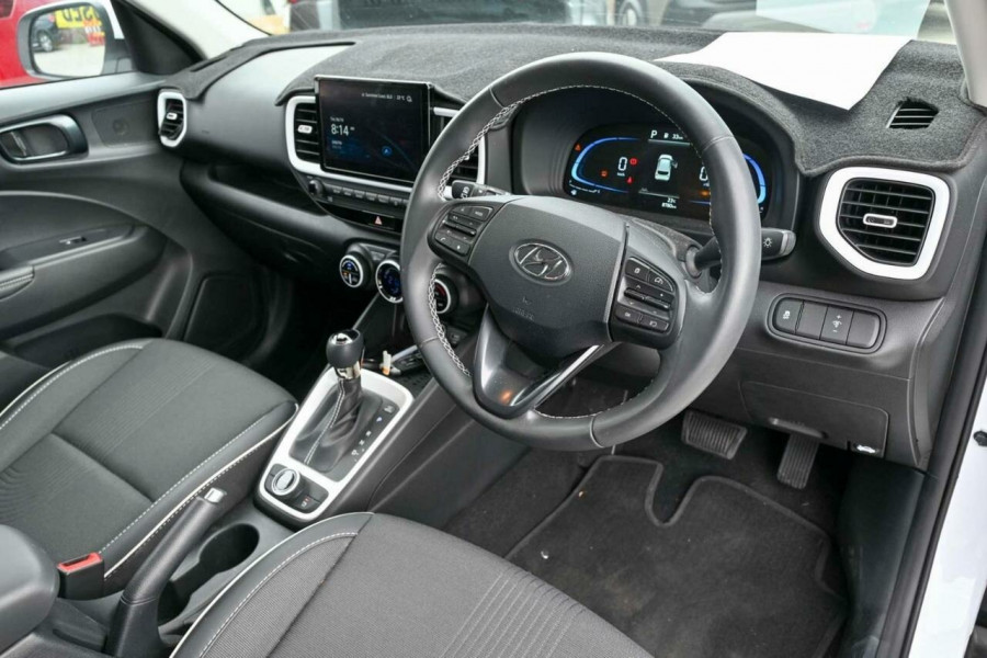 2024 Hyundai Venue QX.V5 Elite SUV Image 8
