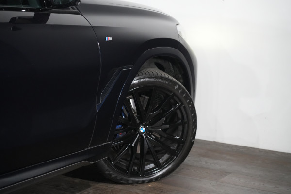 2022 BMW X6 xDrive30d M Sport Coupe Image 11