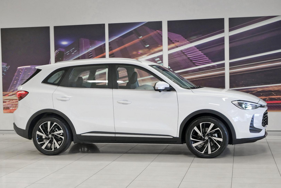 2025 MG ZS ZS32 Essence Turbo SUV Image 7
