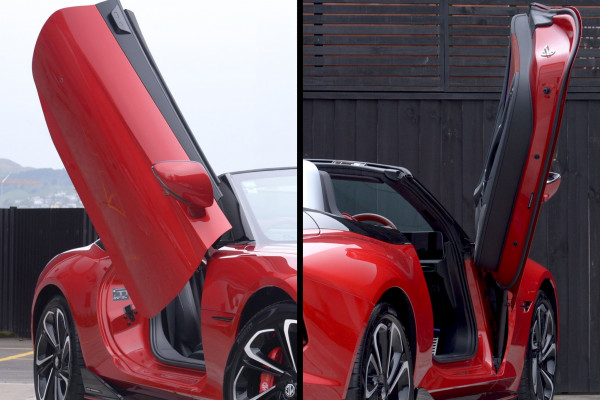 2026 MG Cyberster  Convertible Image 15