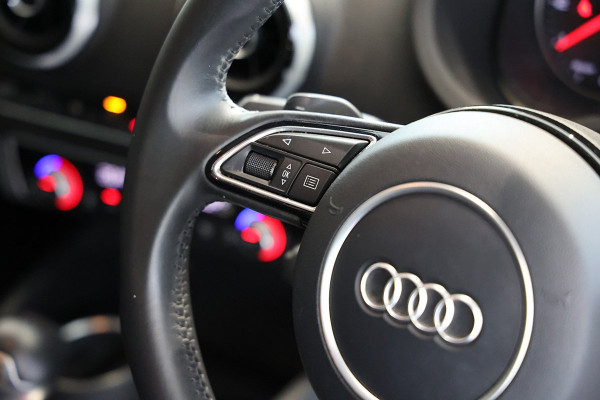 2016 Audi A3 8V Ambition Hatch Image 6