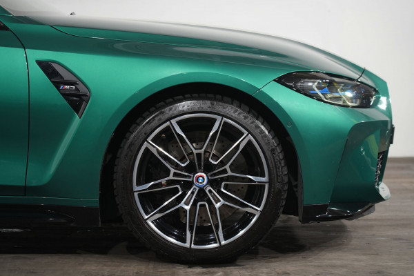 2022 BMW M3 Sedan Image 5