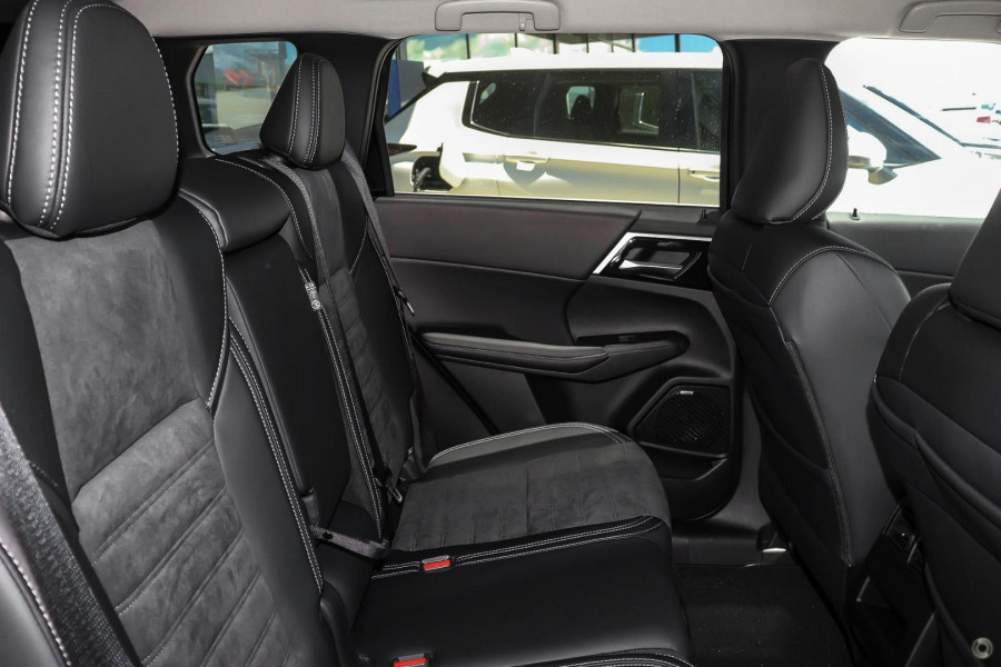 2026 MY25 Mitsubishi Outlander ZM Aspire SUV Image 9