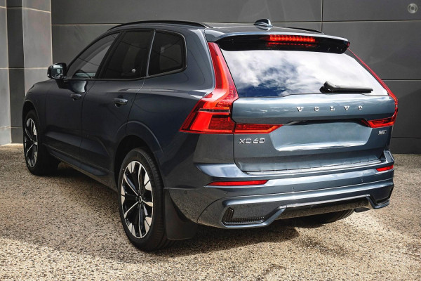 2026 Volvo XC60 UZ Ultra B5 Dark SUV Image 4
