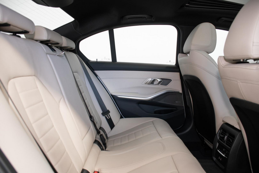 2026 BMW 3 Series G20 LCI II 330i M Sport Sedan