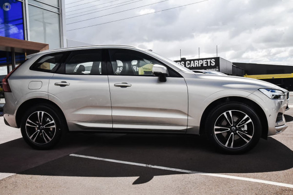 2019 MY20 Volvo XC60 UZ D4 Momentum Suv Image 5