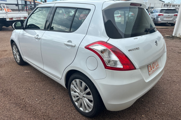 2012 Suzuki Swift FZ GLX Hatch Image 5