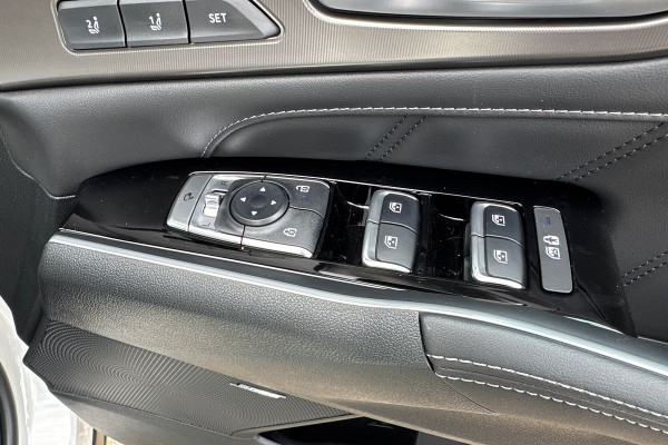 2025 Kia Sorento MQ4 PE GT-Line SUV Image 12