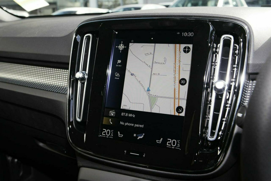 2019 Volvo XC40 T5 R-Design Suv Image 14