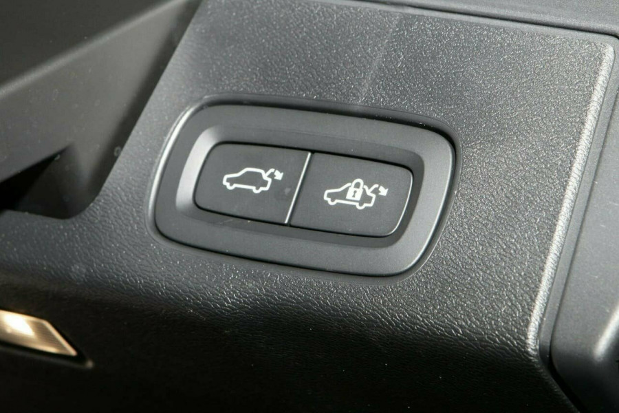 2019 Volvo XC60 UZ MY19 D4 AWD Inscription Suv Image 18