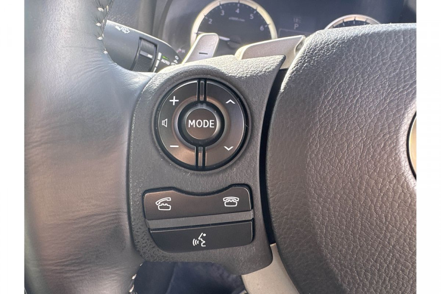 2015 Lexus IS GSE31R IS350 Luxury Sedan Image 28