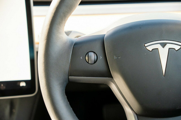 2023 Tesla Model 3  Rear-Wheel Drive Sedan Image 12