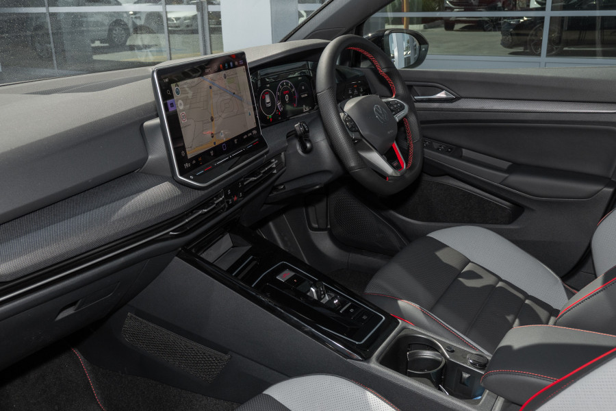 2025 MY26 Volkswagen Golf 8.5 GTI Hatch Image 8