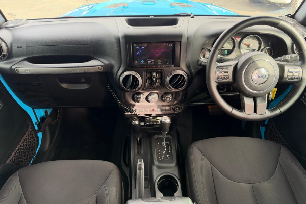 2017 Jeep Wrangler JK Sport SUV Image 16