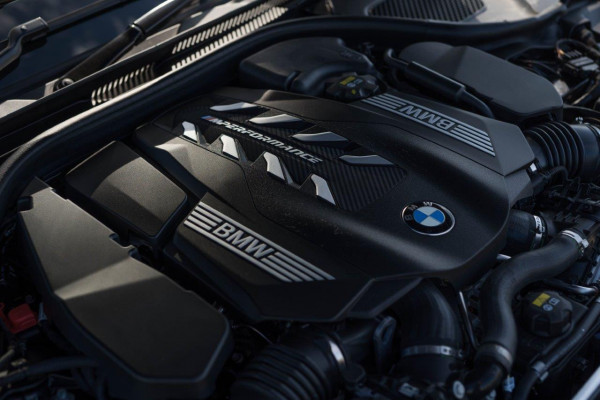 2022 BMW V8TT M550i Xdrive Pure Lci Sedan Image 9