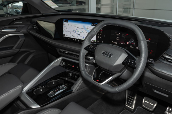 2026 Audi Q5 GU TFSI 200kW sport SUV image 6