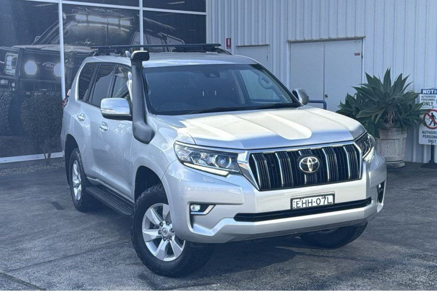 2020 Toyota LandCruiser Prado GDJ150R GXL SUV Image 2