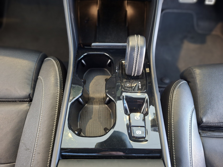 2018 MY19 Volvo XC40 XZ T5 R-Design SUV Image 17