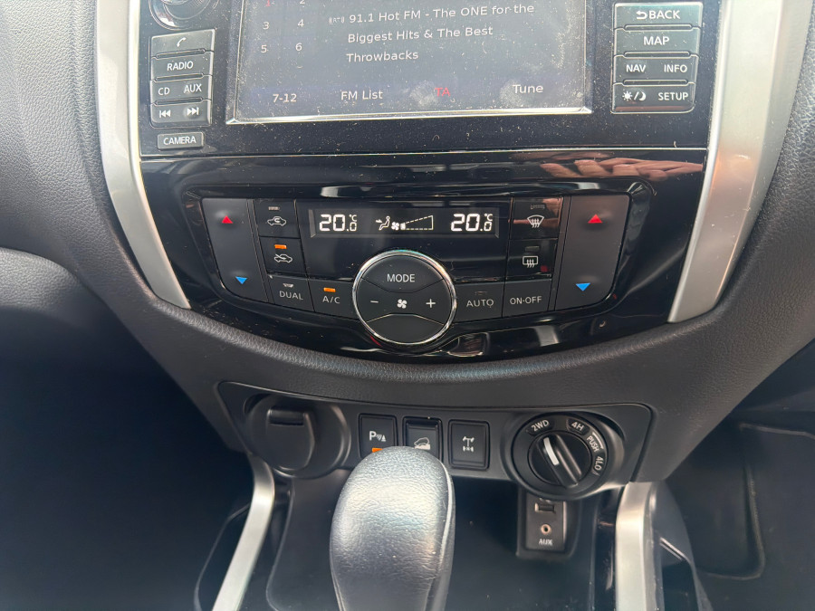 2018 Nissan Navara D23 Series 3 ST-X King Cab Pickup Image 25