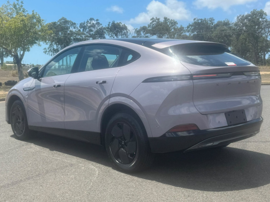 2026 XPeng G6  Standard Range SUV Image 3