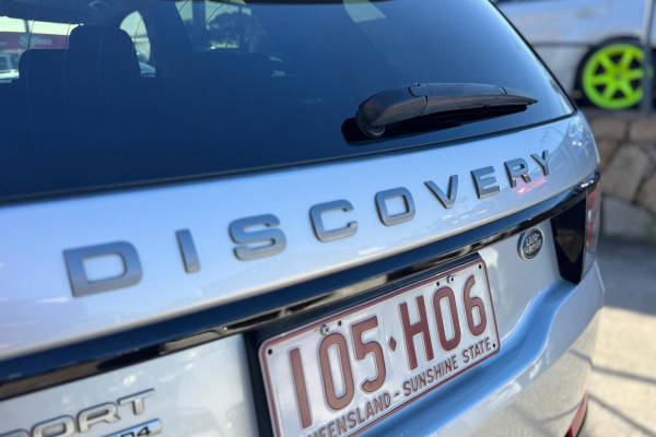 2016 MY16.5 Land Rover Discovery Sport L550 SD4 HSE SUV Image 13
