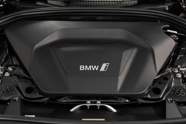 2024 BMW iX1 U11 eDrive20 xLine SUV image 19