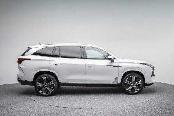 2026 MY25 MG QS IS31 Essence SUV Image 5