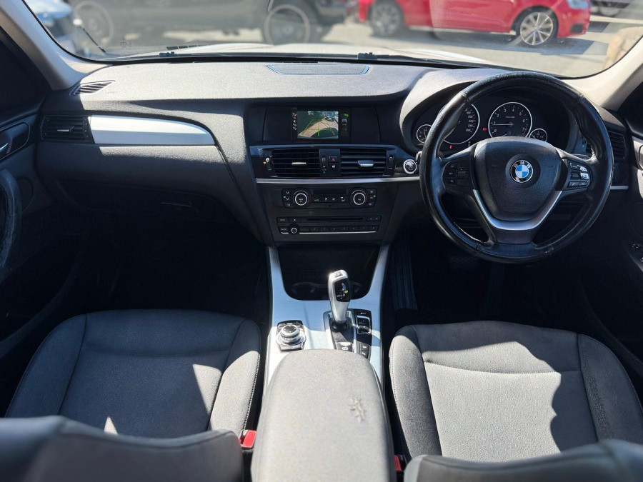 2013 BMW X3 F25 20 xDrive SUV Image 10