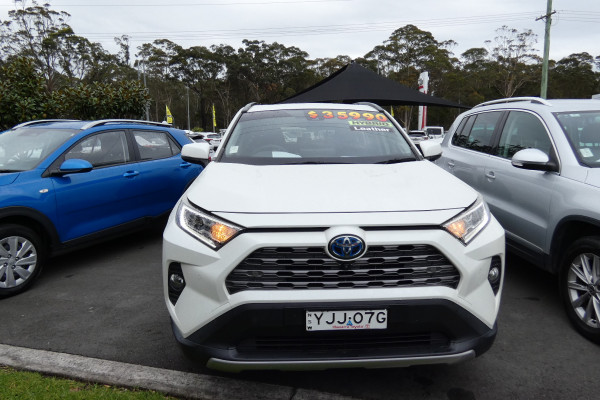 2019 Toyota RAV4 AXAH52R CRUISER 2WD HYBRID SUV Image 2