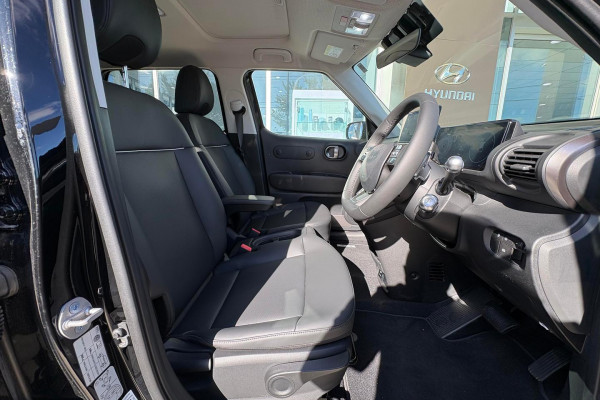 2026 Hyundai INSTER AX.V1 Cross SUV Image 25