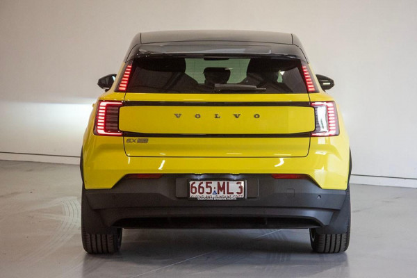 2024 MY25 Volvo EX30  Twin Motor Performance Ultra SUV Image 3