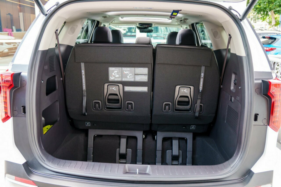 2024 MY25 Kia Carnival KA4 PE GT-Line HEV People Mover Image 8
