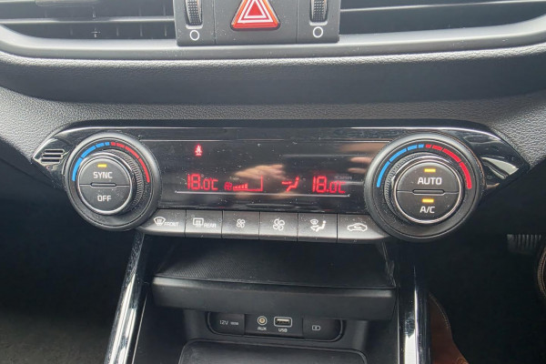 2020 MY1  Kia Cerato BD Sport+ Hatch Image 24